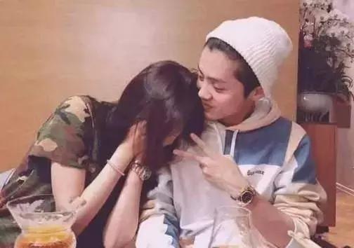 洪金宝范冰冰打胎黑历史，鹿晗关晓彤已有孩子？