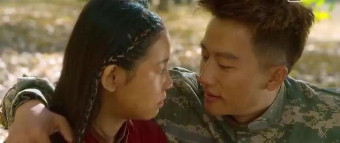 张辛苑四年前与黄轩合照曝光,女神也有这种黑历史