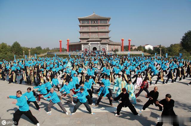 全球第一家这所正在筹建的全日制本科院校承担重要历史责任！