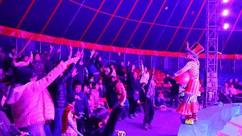 大马戏、美食节、玻璃栈道，东莞观音山承包你整个五一