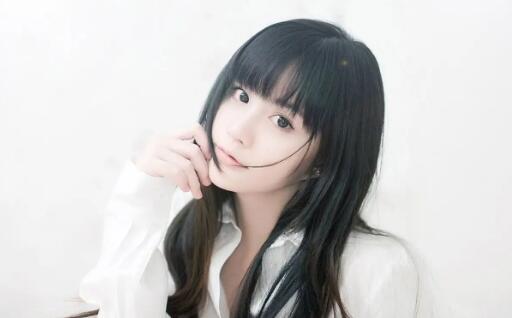 男生给女生送礼物是应该的吗1