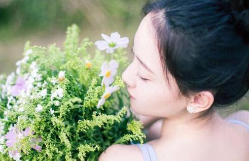 跟女朋友吵架点什么外卖