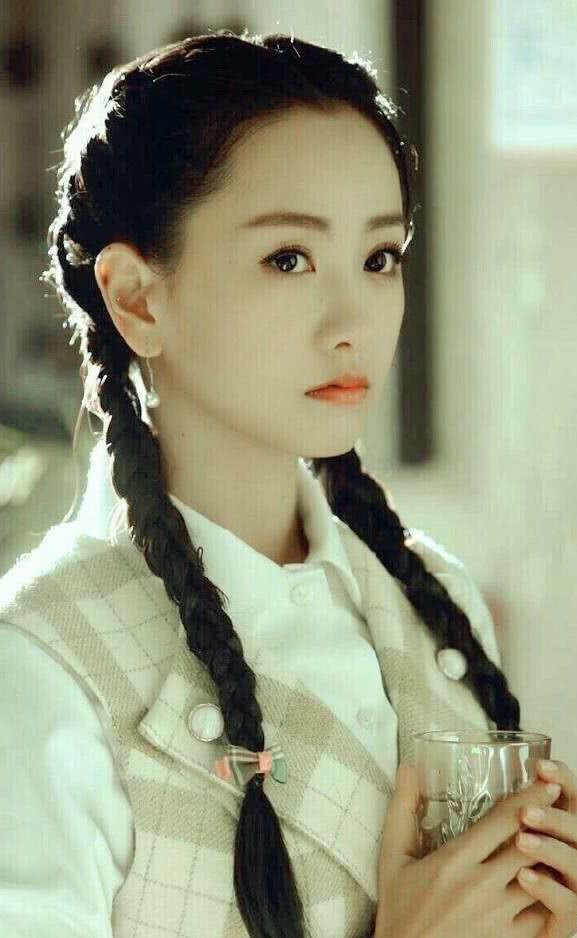 杨蓉为何在娱乐圈之中不红,于正导演一言点破原因