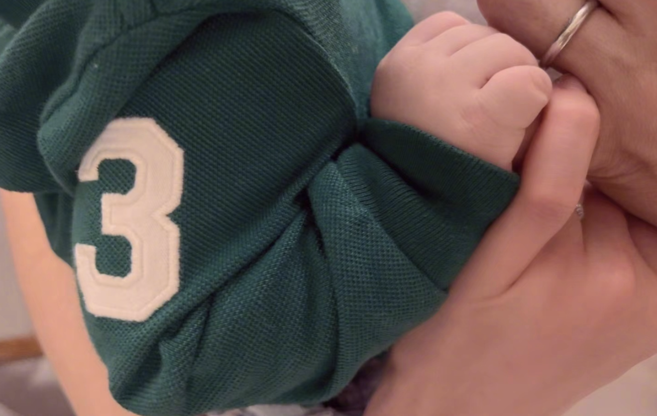 黑泽良平简介: 41岁黑泽良平大晒胸肌人鱼线,林志玲嫁到日本3年,过得怎么样?