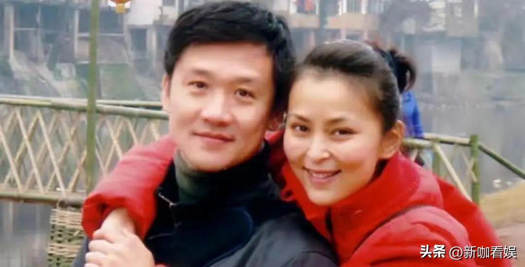 与黄志忠离婚11年的何音,如今彻底放飞,国外生活太惬意!