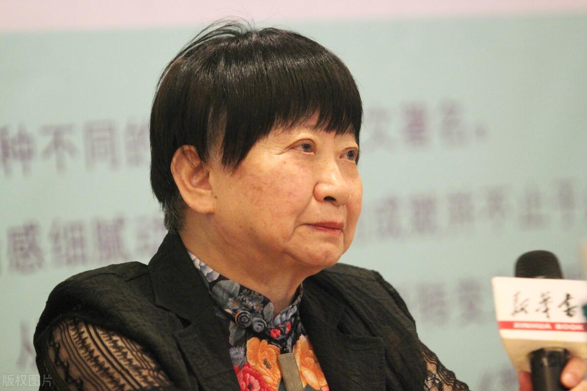 张晓风的简介(著名女散文家,张晓风十句格言,句式绚丽多姿,读完让人流连忘返)