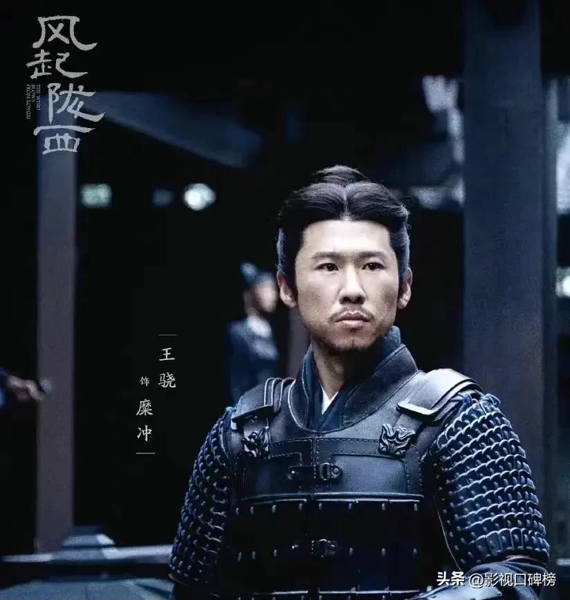 把目光从胡先煦、荣梓杉身上收一收,《大考》最惊艳的是这对夫妻