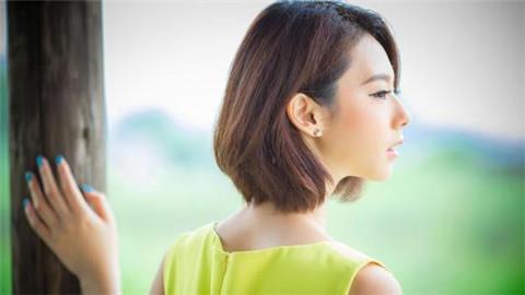为什么女人爱逛街买衣服？