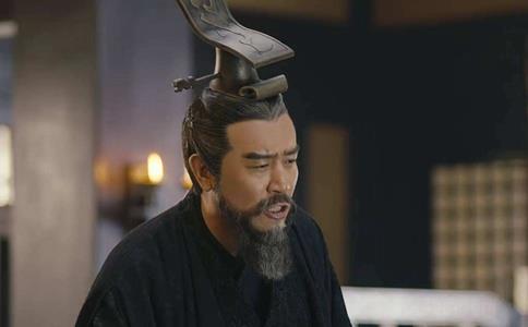 谁在华容道放走了曹操