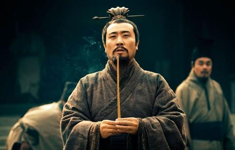 赤壁之战后荆州到底属于孙权还是刘备的?