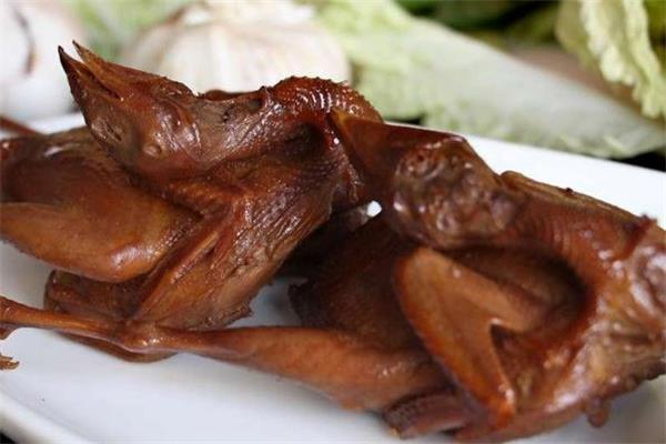 鹌鹑不能和什么一起吃 鹌鹑食用禁忌