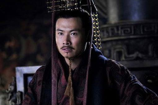 曹丕当了皇帝之后,为什么要给孙权封王