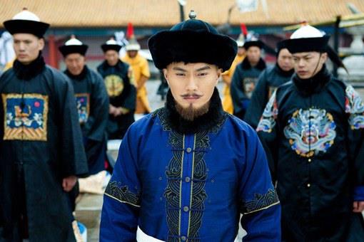 康熙为什么要让一群孩子生擒鳌拜?这些孩子有什么特殊?