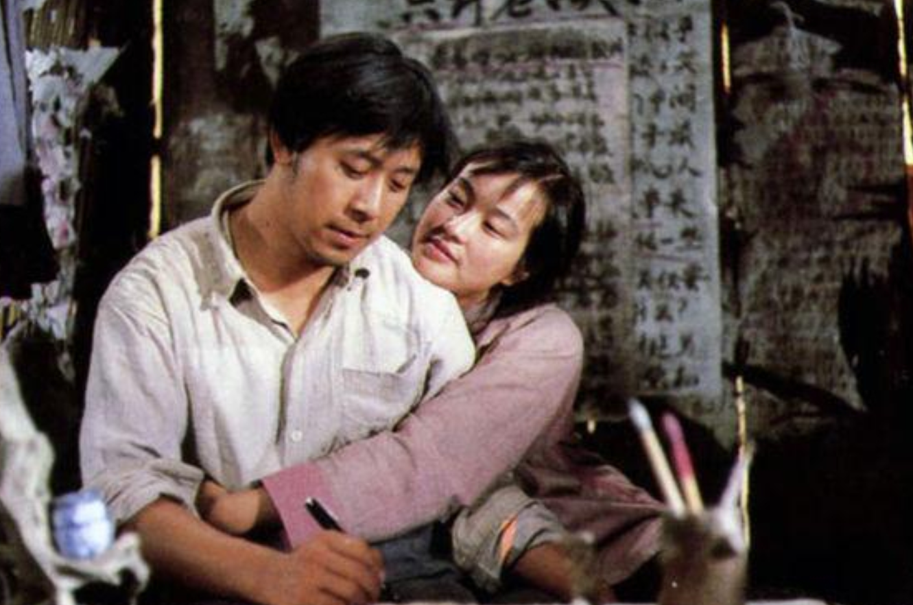 一代传奇影后刘晓庆，四婚嫁富豪被宠成宝，无儿无女亦幸福美满