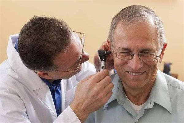 老年人听力下降怎么办?怎么有效治疗听力 老年人听力下降怎么办?怎么有效治疗听力