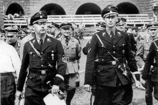 舒伦堡与海德里希的关系如何?