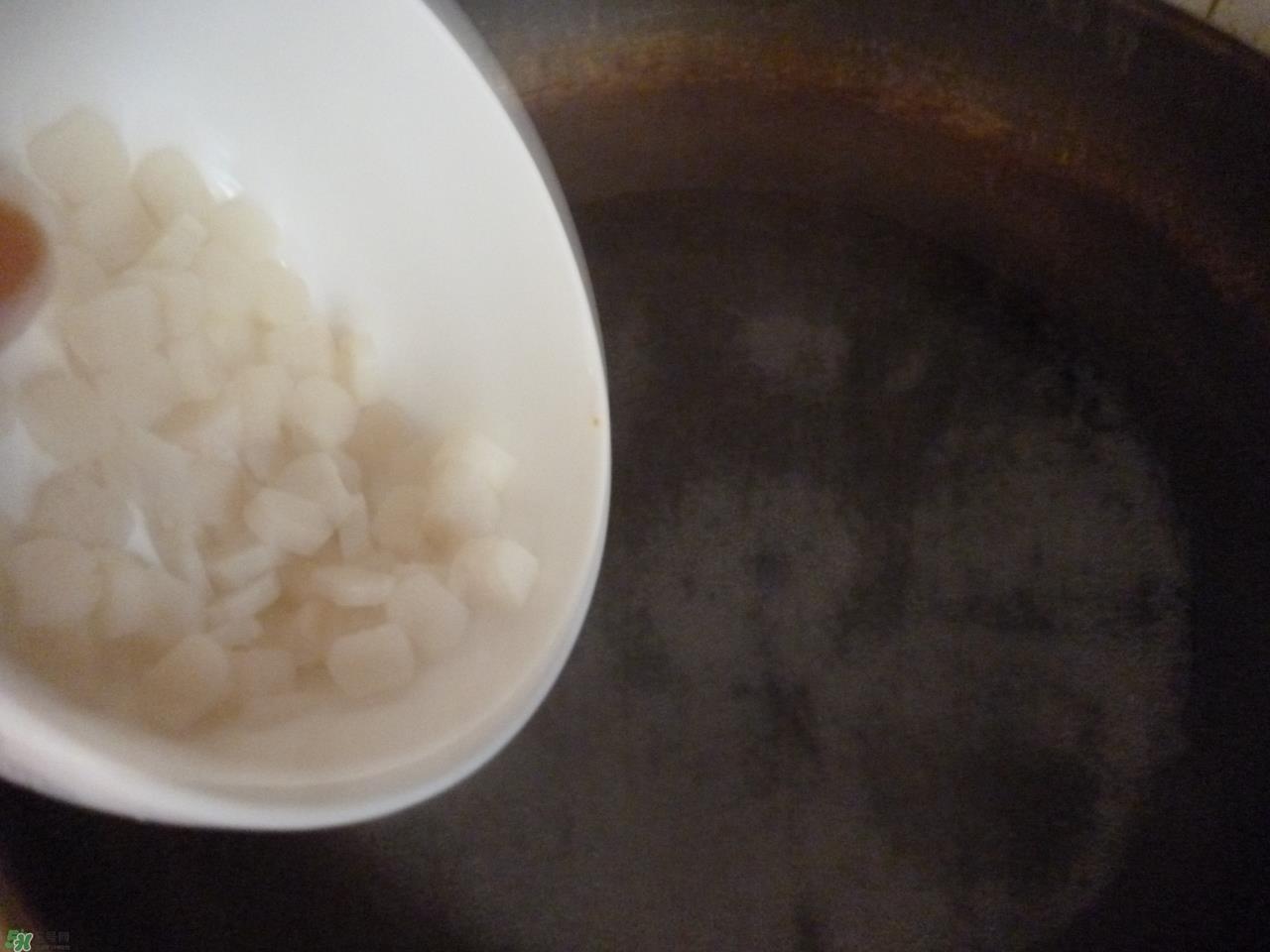 年糕汤的做法家常做法_年糕汤怎么做好吃 年糕汤的做法家常做法_年糕汤怎么做好吃