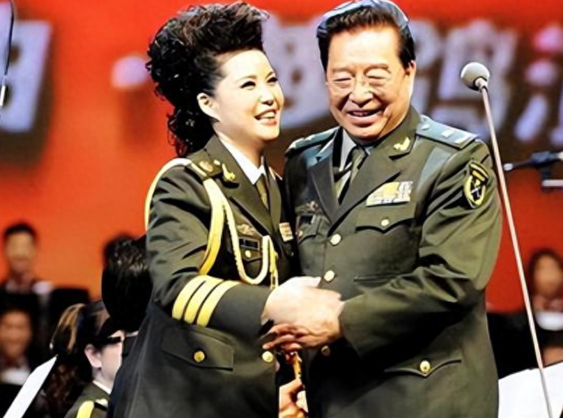 中国高音歌唱家李双江的人生路个人资料