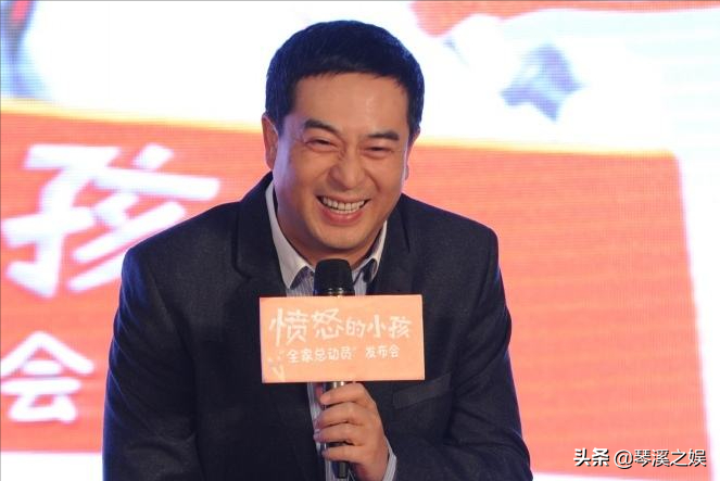 大叔张嘉译：一婚娶千金小姐被骂吃软饭，二婚娶知名演员被当成宝