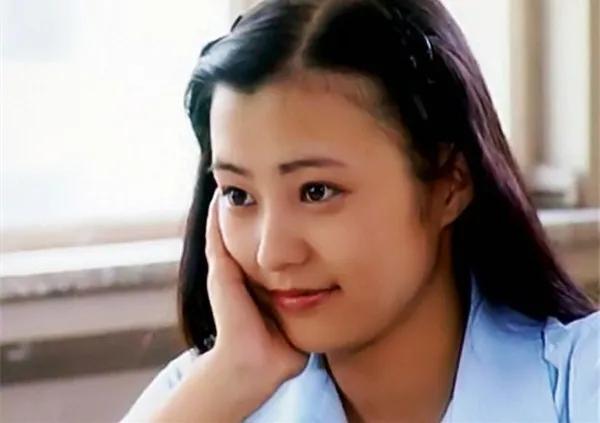 郝蕾：二婚嫁普通老公，生下双胞胎，离婚后生活状况如何？