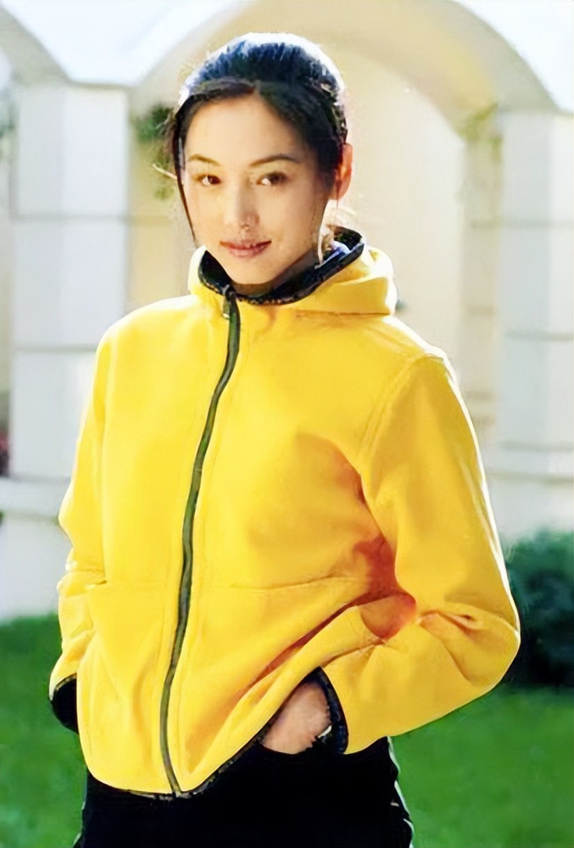 知名女星张延：父亲早逝最疼妈妈，我与丈夫有两个家