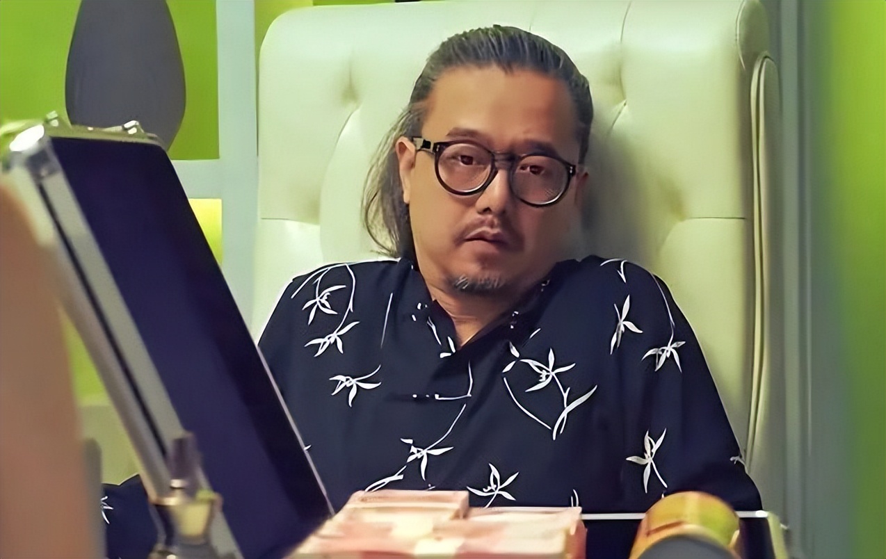 知名女星张延：父亲早逝最疼妈妈，我与丈夫有两个家