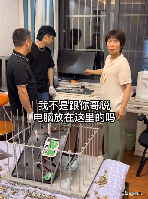 小杨哥个人资料简介哪里人（安徽95后小杨哥，粉丝数逼近1个亿，他们为什么那么招人追捧？）