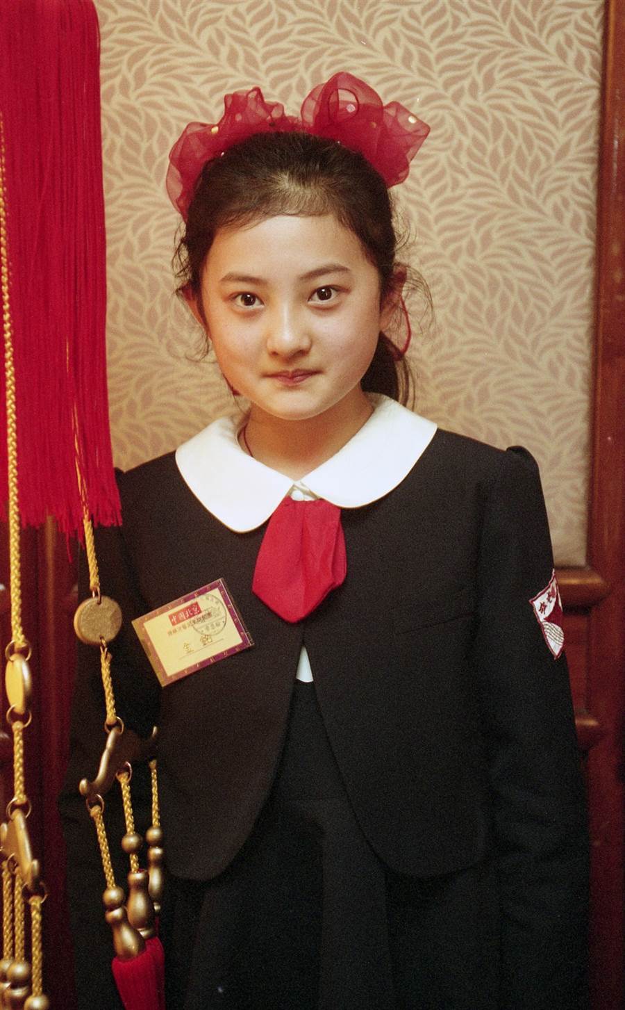 金铭简历及个人资料简介 “小婉君”今年43：年少成名红炸天，如今被父母催婚烦恼不堪