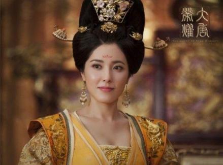 林芳兵版本杨贵妃对比(王璐瑶雍容大气)(9)