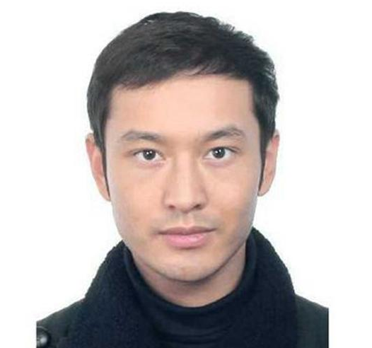 黄晓明资料简介(黄晓明背后少为人知的故事)