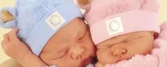 孕妇胎动在右边是男孩还是女孩?到底准吗?.png 孕妇胎动在右边是男孩还是女孩?到底准吗?.png