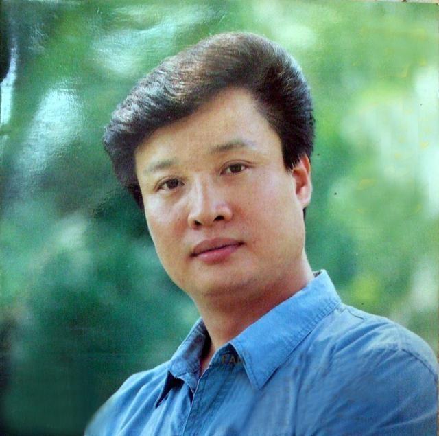 歌唱家阎维文的家庭情况(歌唱家阎维文娶初恋为妻)(8)