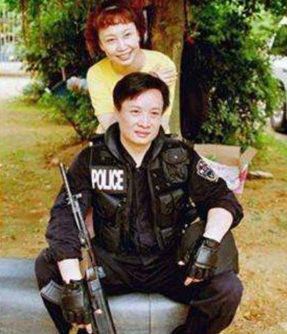 歌唱家阎维文的家庭情况(歌唱家阎维文娶初恋为妻)(15)