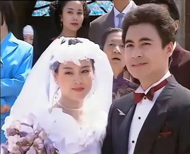 演员赵明明简历(和嫂子宋丹丹一样被英家人所伤)(9)