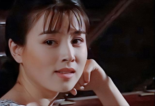 演员赵明明简历(和嫂子宋丹丹一样被英家人所伤)(24)