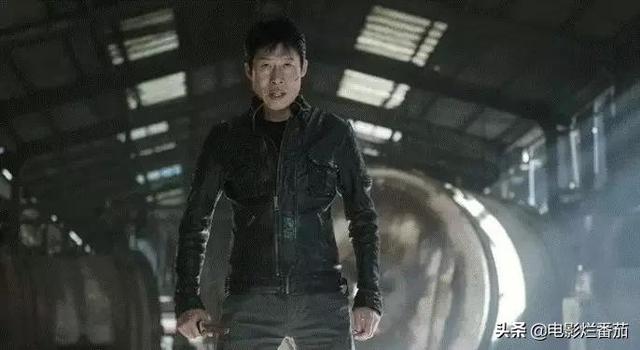 刘德华十大经典喜剧(喜剧荒诞犯罪)(11)