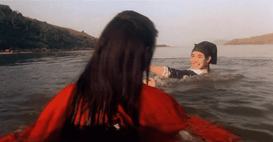 朱茵再次扮演紫霞仙子落泪(朱茵经典再现紫霞仙子被指过度消费)(1)