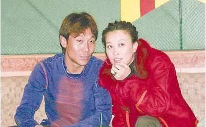 那英高峰儿子近况（和高峰同居10年遭抛弃）(5)