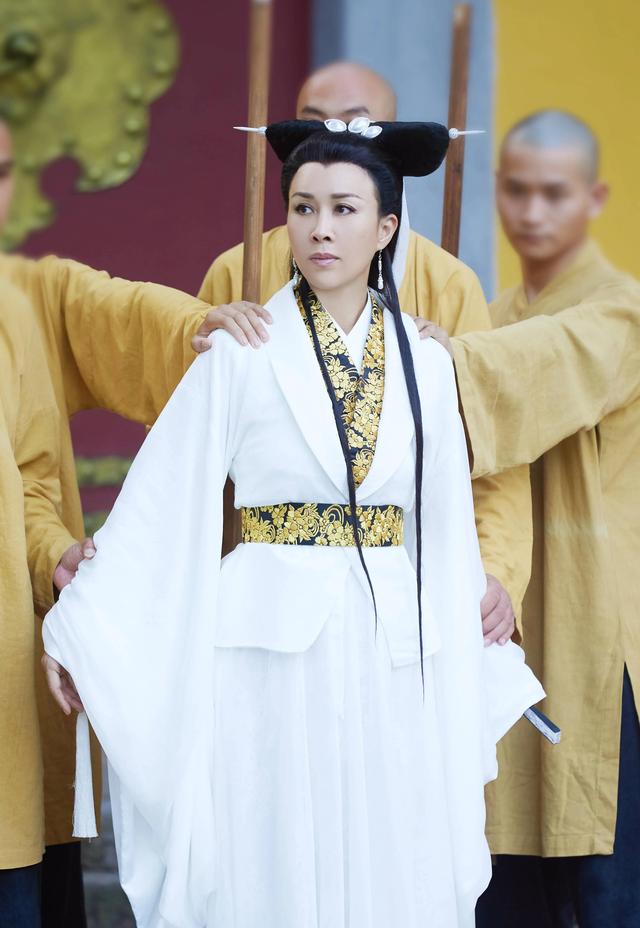 那英高峰儿子近况（和高峰同居10年遭抛弃）(3)