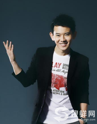 《说出我世界》主持人是谁 李响个人资料简介介绍