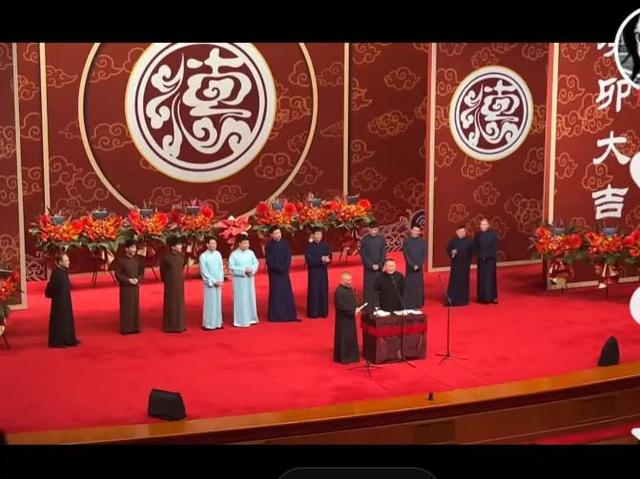 郭麒麟为啥退出德云社了（相声非遗大会与德云社相声大会）(4)