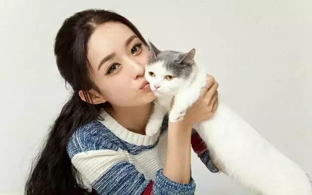 赵丽颖的真实容貌（赵丽颖是天生丽质还是整容美女）(4)