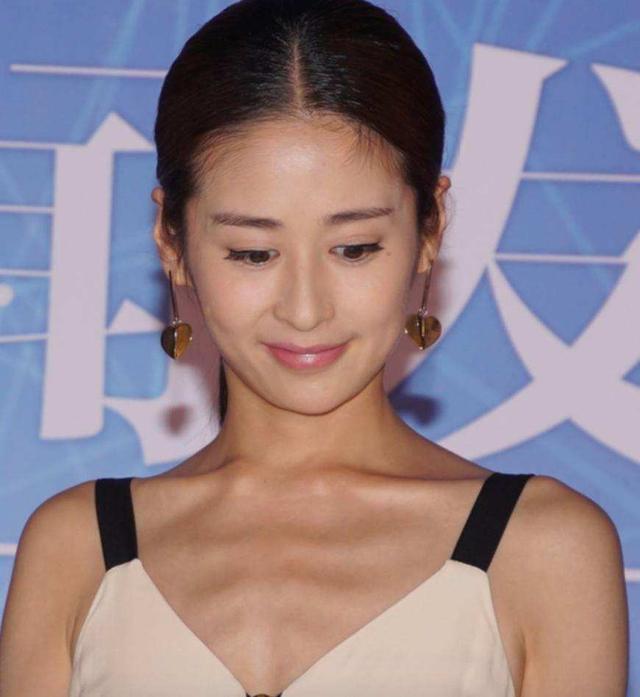 黄圣依八卦大全（和黄圣依争宠失败）(16)