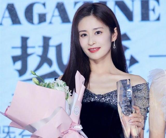 黄圣依八卦大全（和黄圣依争宠失败）(24)