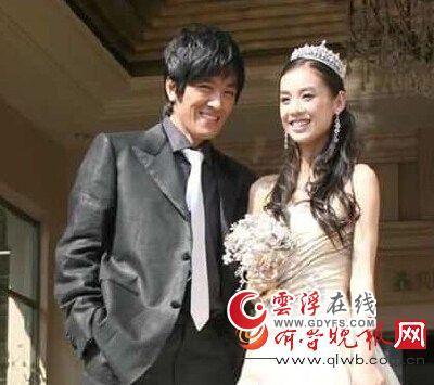 黄圣依和杨子现在关系（杨子黄圣依与儿子同框现身机场）(8)