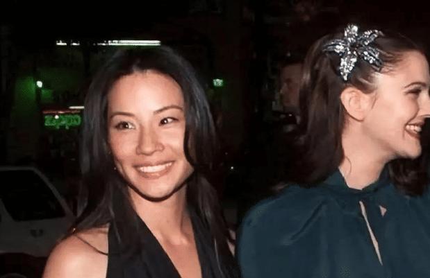 好莱坞10大最好看的女星(为了走红不惜出演风月片)(2)