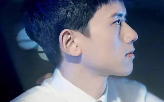 张杰的巅峰时期到底有多么红(越被黑越红两度选秀)(31)