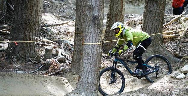 窦骁个人简介 窦骁出道7年都不火(25)