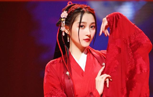 关晓彤高考成绩揭秘 关晓彤为高考生加油助威(11)