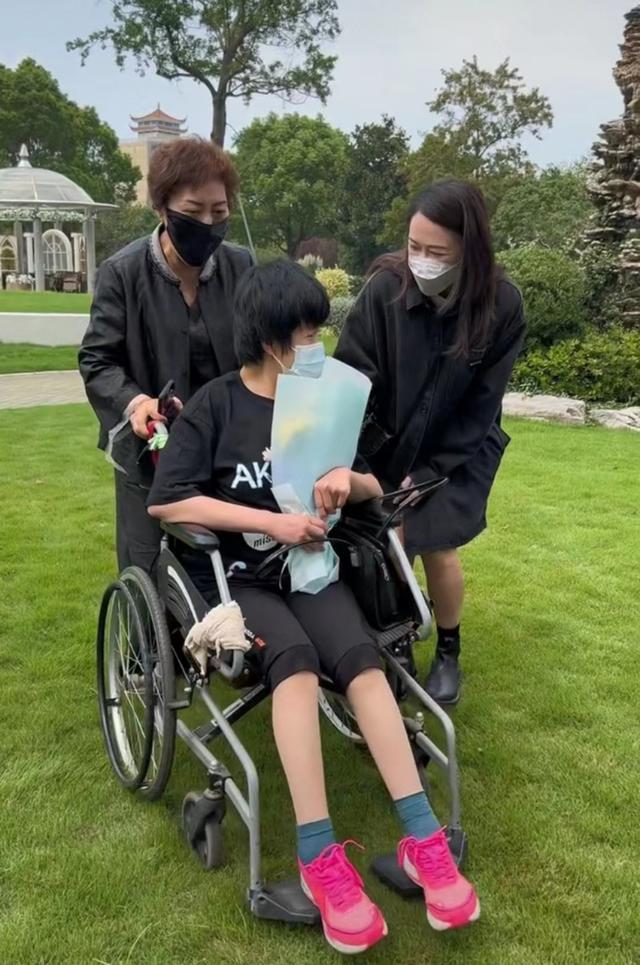 陈乔恩发文悼念乔任梁(乔任梁离世六周年)(15)